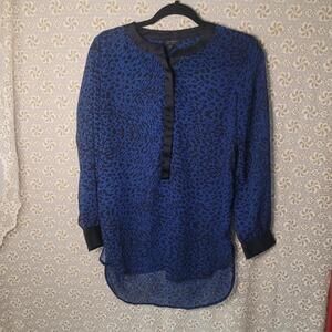 Y2k Jessica Simpson blue leopard blouse